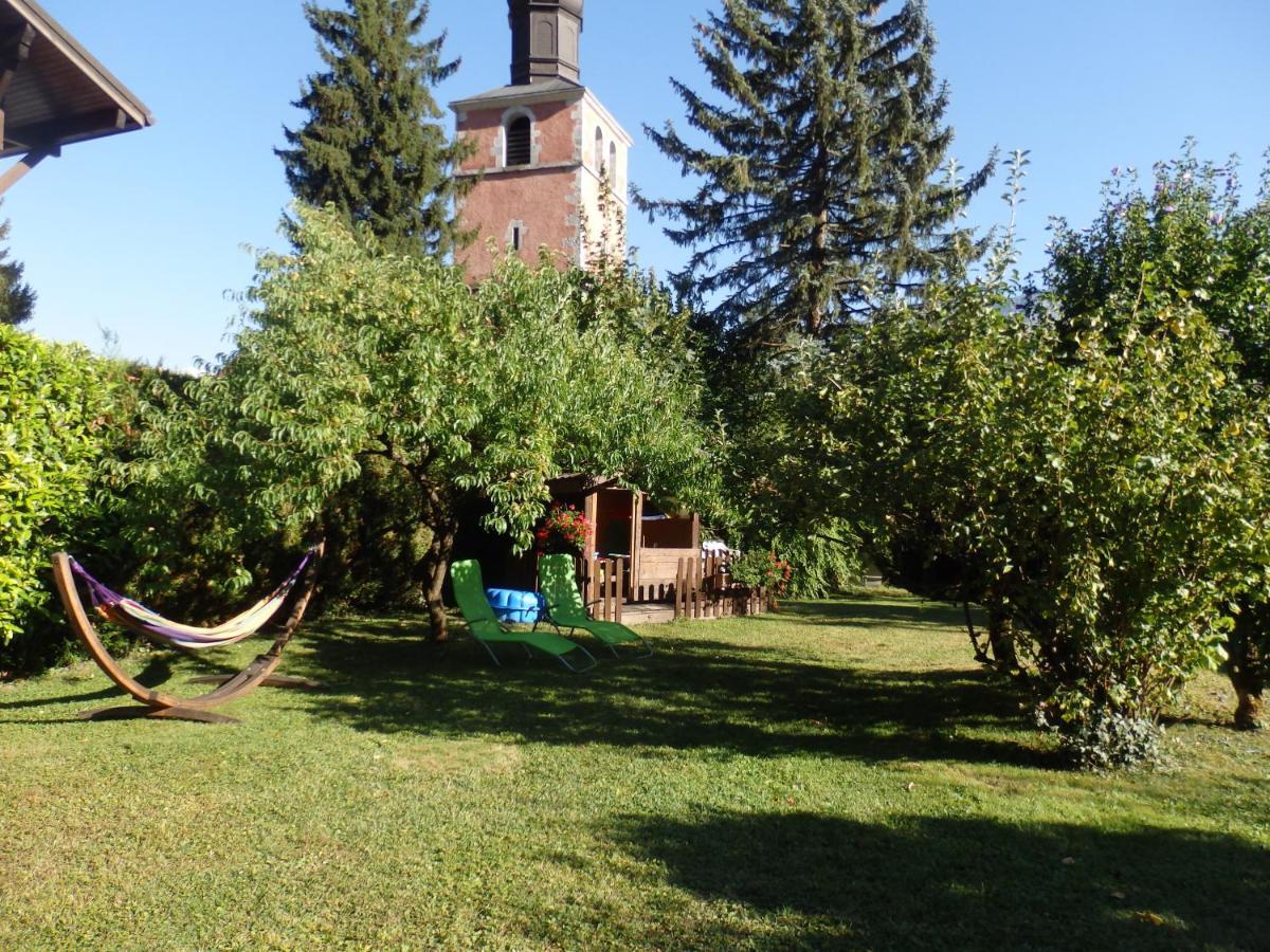 Au Coeur Des Alpes Bed & Breakfast Marignier Exterior photo